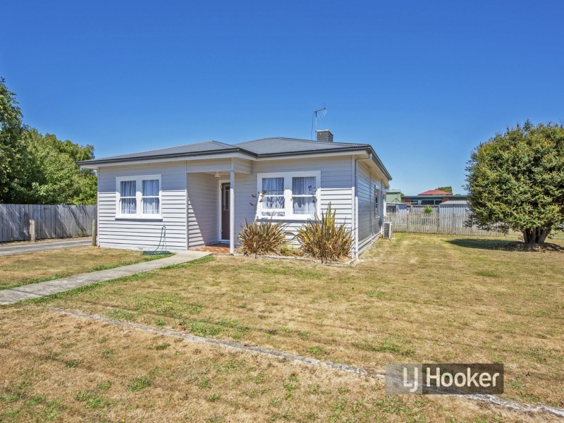 2 Hales Street, Wynyard TAS 7325