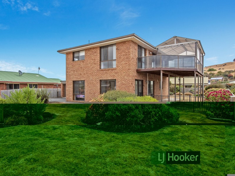 23 Freestone Crescent, Wynyard TAS 7325