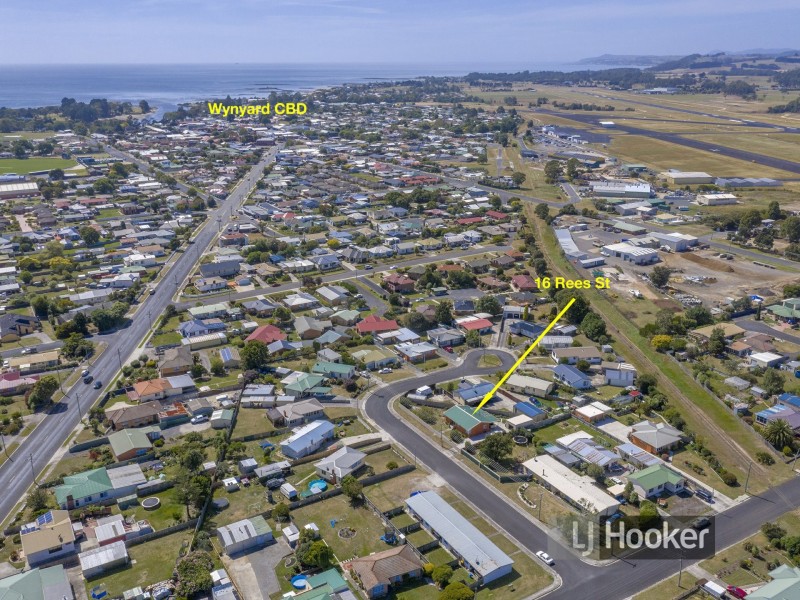 16 Rees Street, Wynyard TAS 7325