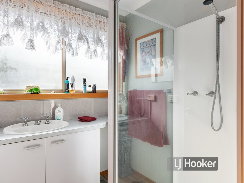 Unit 1/13 Jenner Street, Wynyard TAS 7325