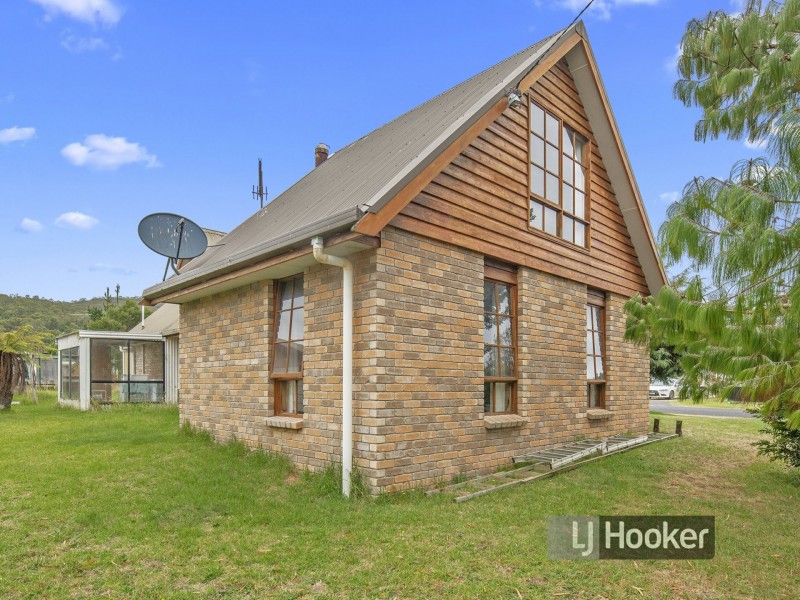 24 Irbys Circus, Sisters Beach TAS 7321