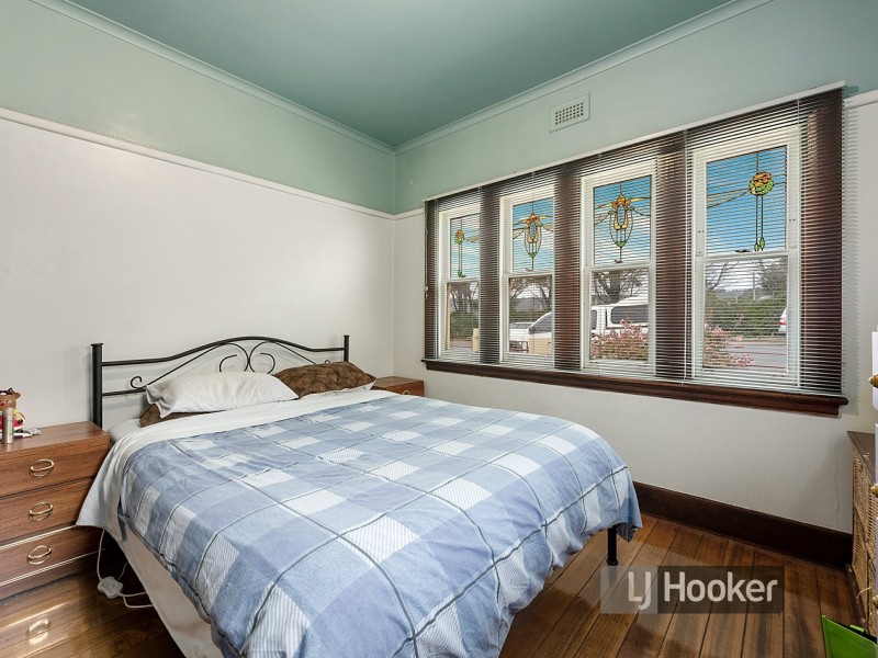 18 Reeves Street, South Burnie TAS 7320