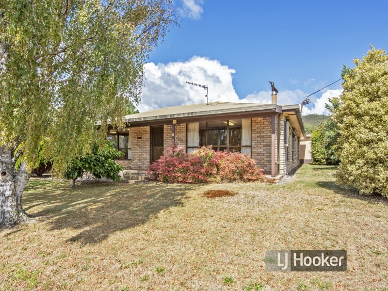 18 Irby Circus, Sisters Beach TAS 7321