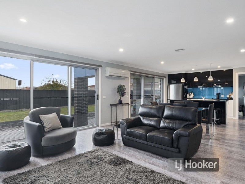 11 Yulambi Court, Wynyard TAS 7325