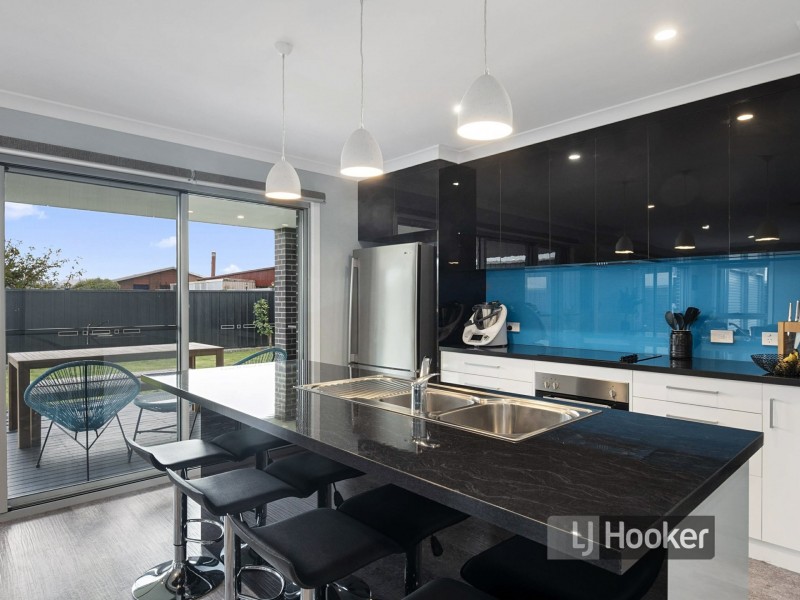 11 Yulambi Court, Wynyard TAS 7325