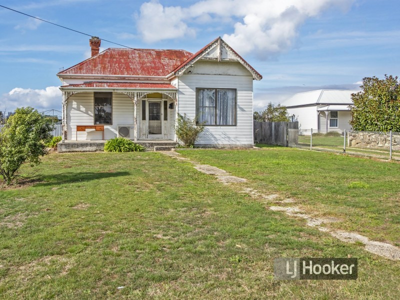 6 Martin Street, Wynyard TAS 7325