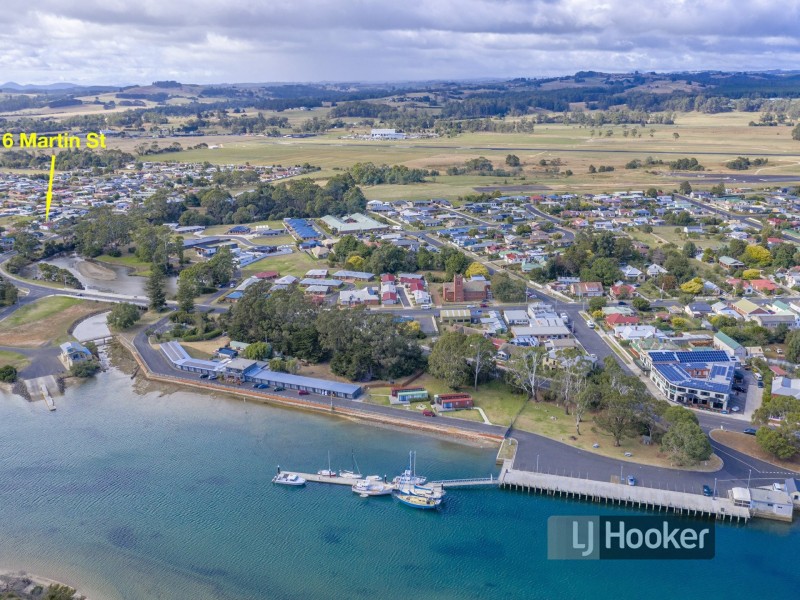 6 Martin Street, Wynyard TAS 7325