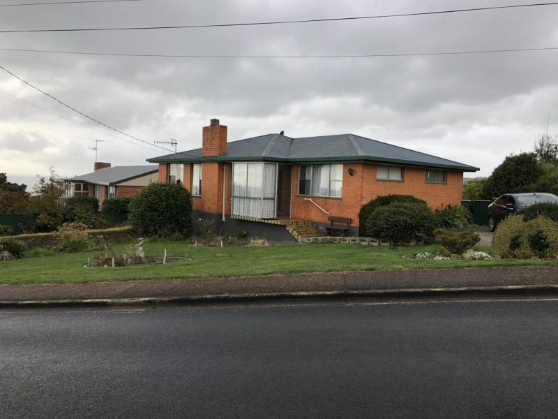 12 Malakoff Street, Somerset TAS 7322