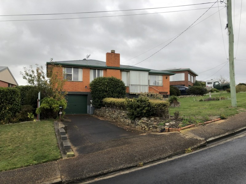 12 Malakoff Street, Somerset TAS 7322