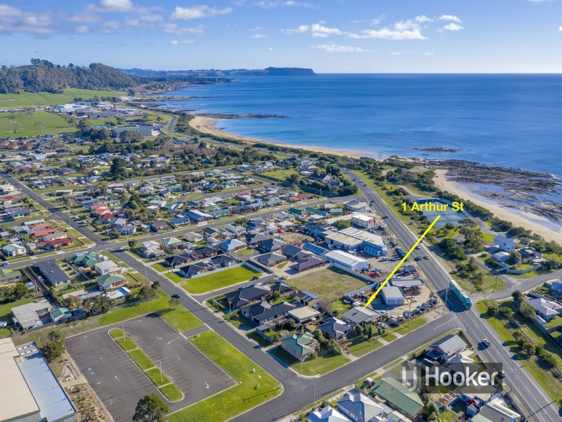 1 Arthur Street, Somerset TAS 7322