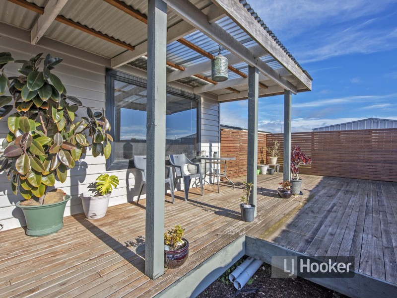 1 Arthur Street, Somerset TAS 7322