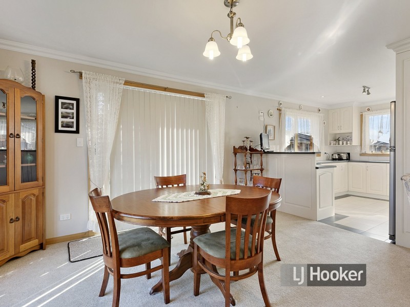 Unit 11/9-11 Church Street, Wynyard TAS 7325