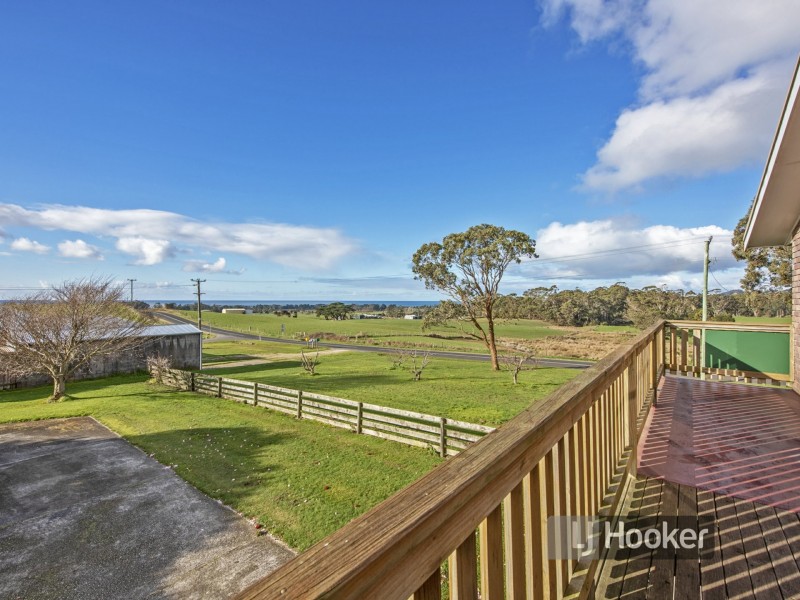5 Bourkes Road, Wynyard TAS 7325