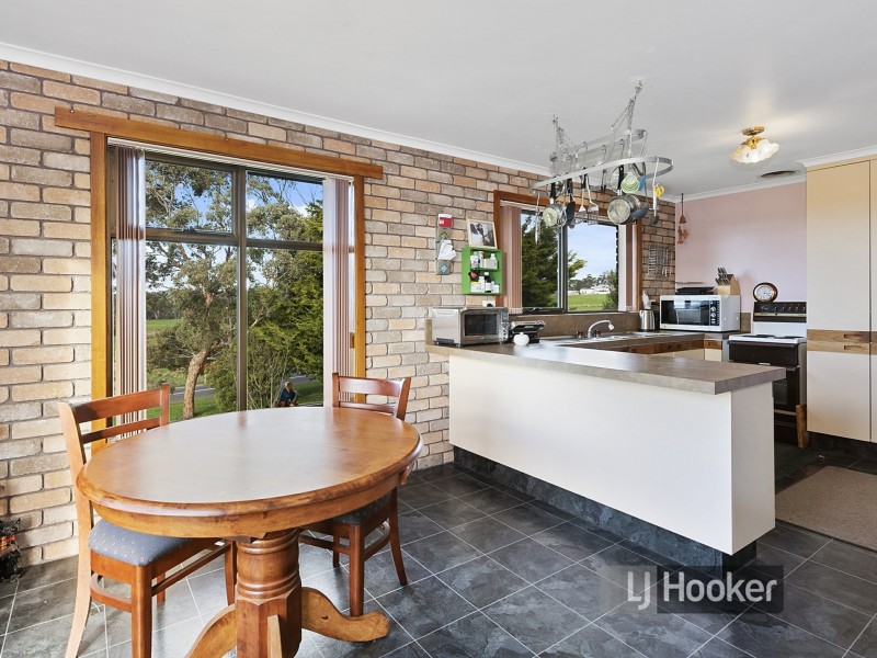 5 Bourkes Road, Wynyard TAS 7325