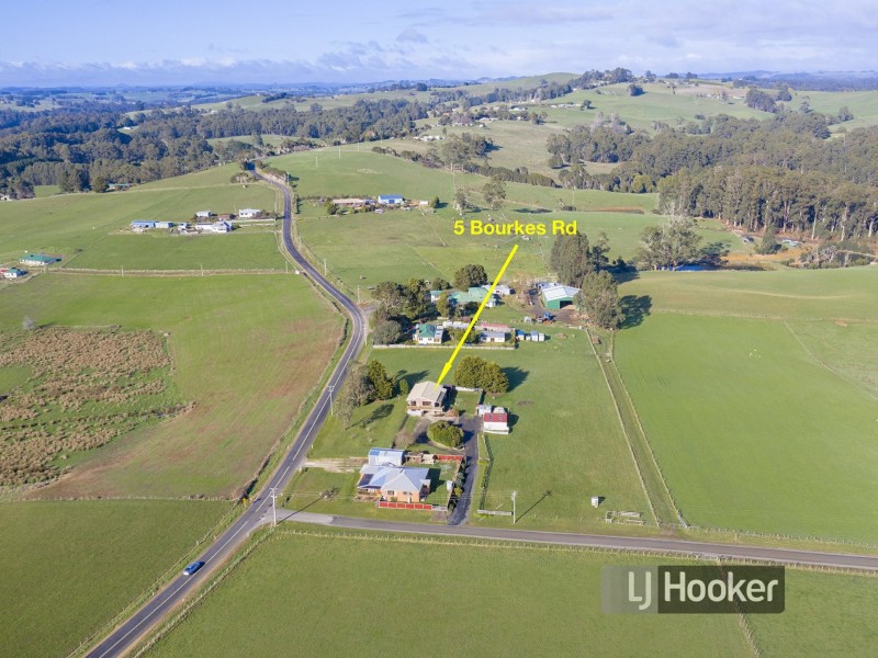 5 Bourkes Road, Wynyard TAS 7325