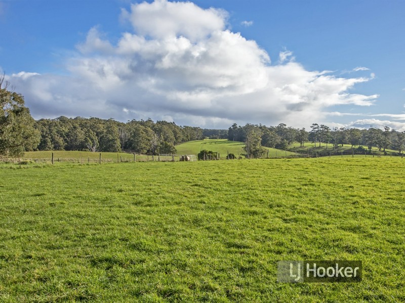 5 Bourkes Road, Wynyard TAS 7325