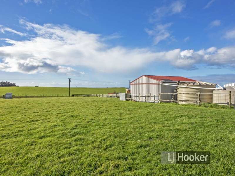 5 Bourkes Road, Wynyard TAS 7325