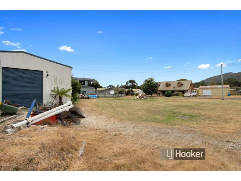 7B Irbys Circus, Sisters Beach TAS 7321