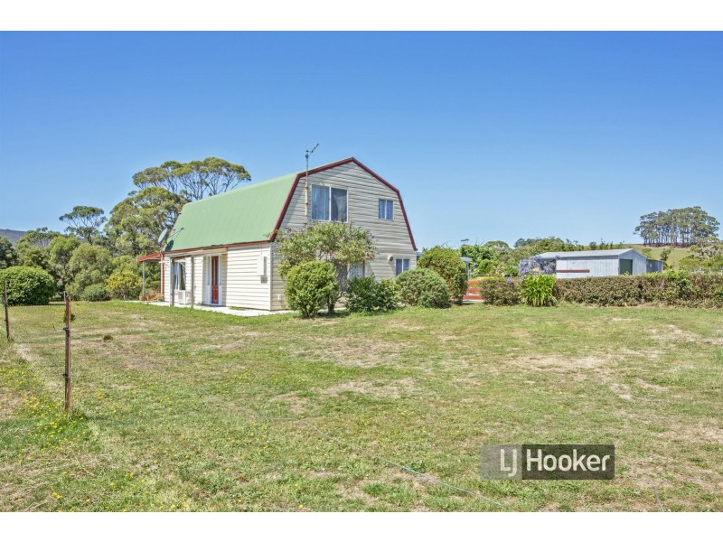 41 Yanns Road, Rocky Cape TAS 7321