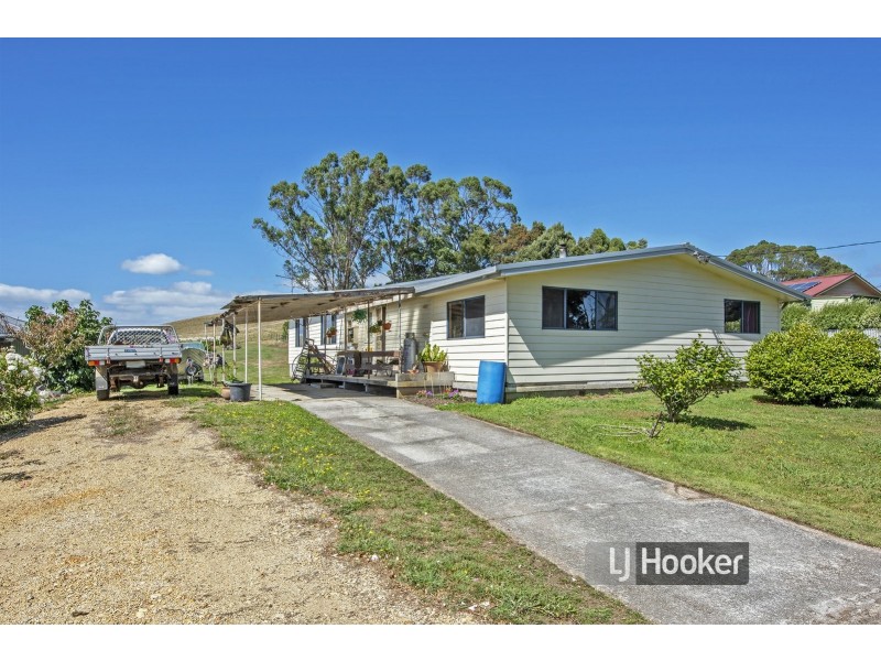 13 Oldina Road, Wynyard TAS 7325