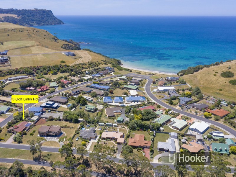 5 Golf Links Road, Wynyard TAS 7325