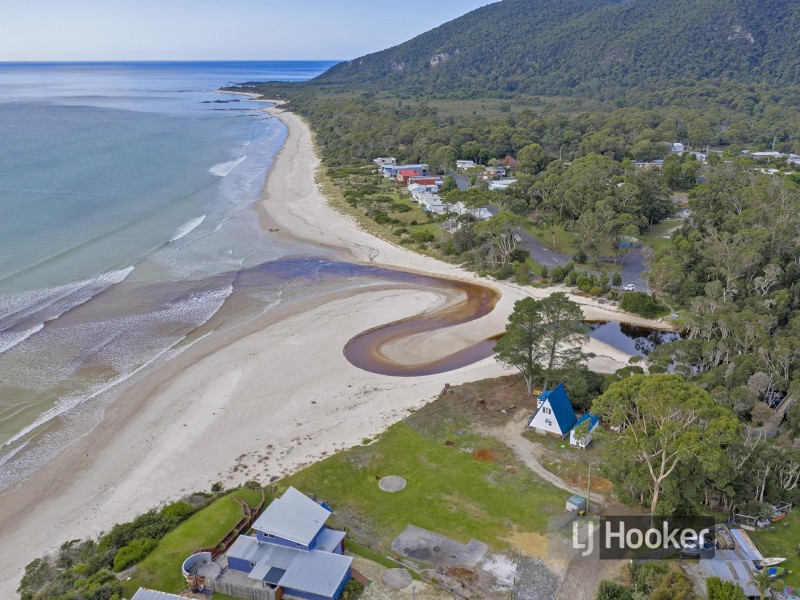 1 Irby Boulevard, Sisters Beach TAS 7321
