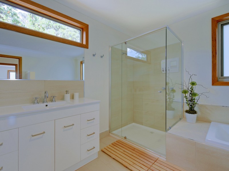 10 Elfrida Avenue, Sisters Beach TAS 7321