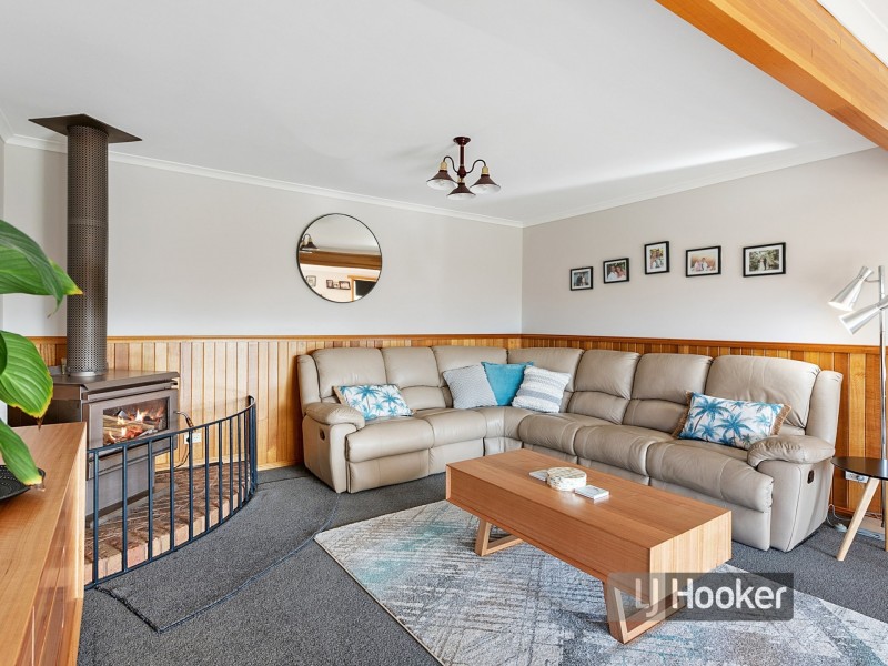 11 Irbys Circus, Sisters Beach TAS 7321