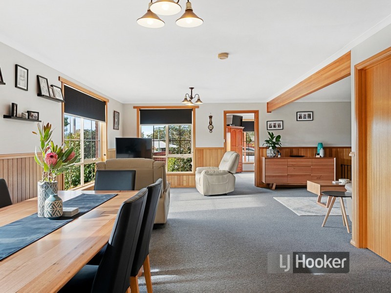 11 Irbys Circus, Sisters Beach TAS 7321