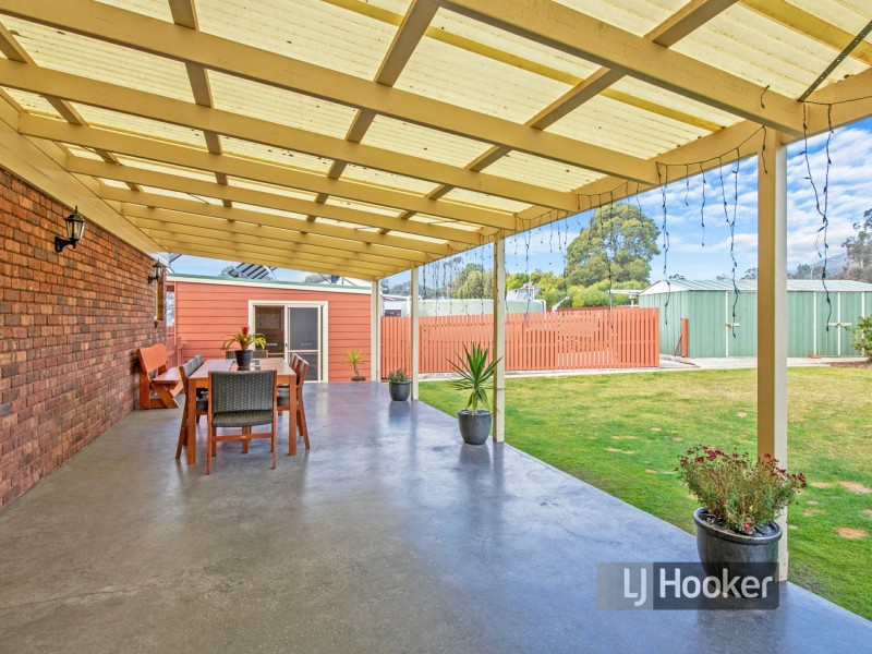 11 Irbys Circus, Sisters Beach TAS 7321