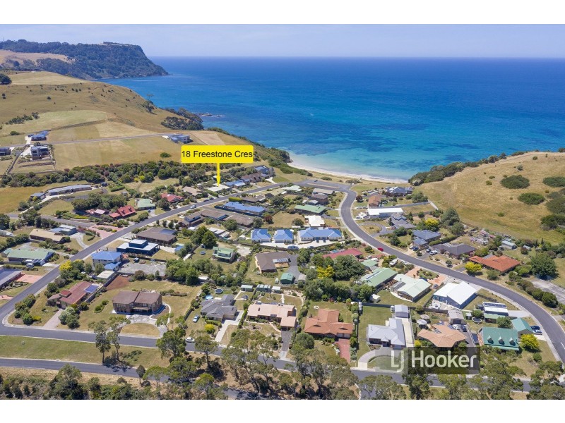 18 Freestone Crescent, Wynyard TAS 7325
