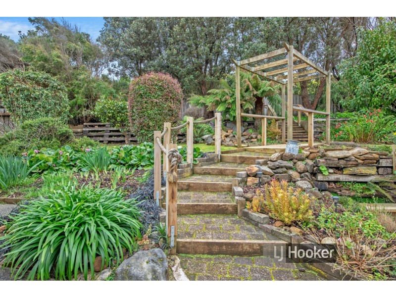 18 Freestone Crescent, Wynyard TAS 7325