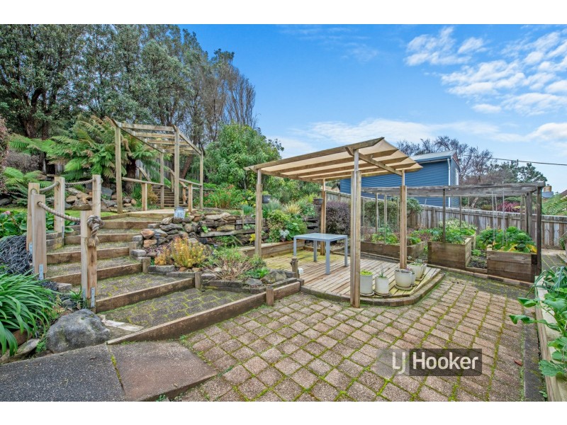 18 Freestone Crescent, Wynyard TAS 7325