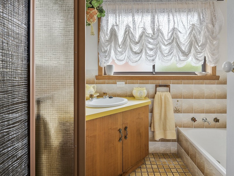 68 Colegrave Road, Upper Burnie TAS 7320