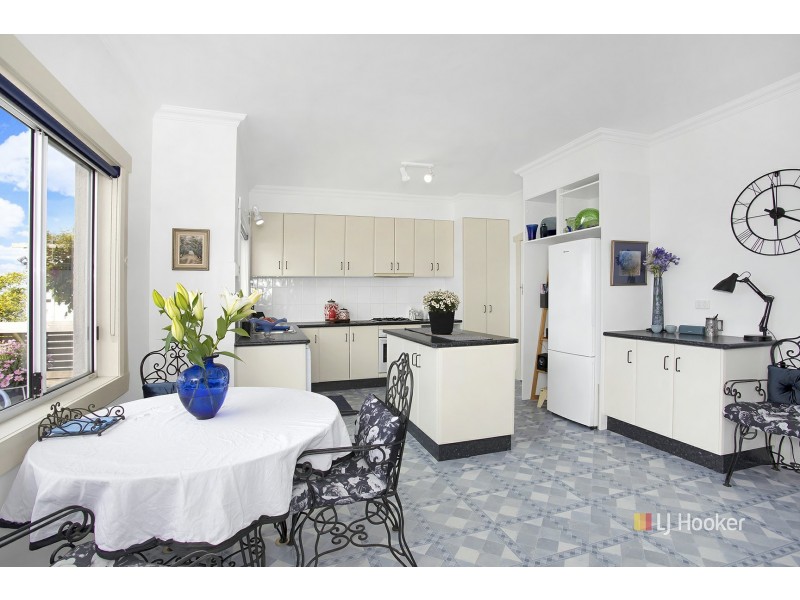 19 Bay Street, Parklands TAS 7320