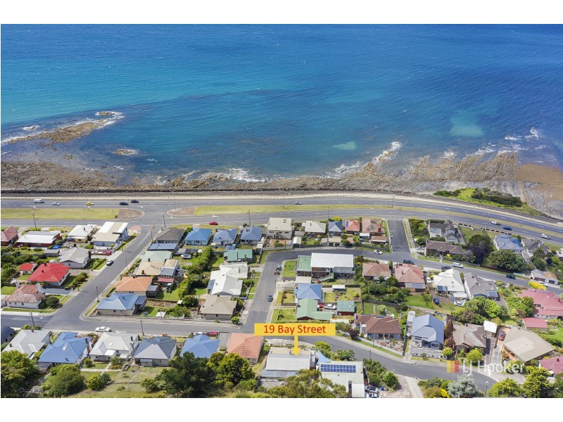 19 Bay Street, Parklands TAS 7320