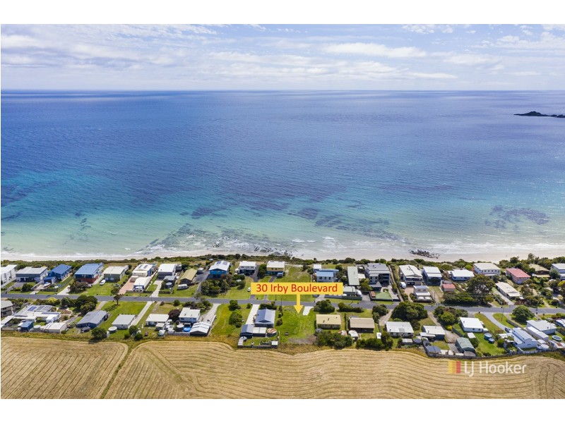 30 Irby Boulevard, Sisters Beach TAS 7321