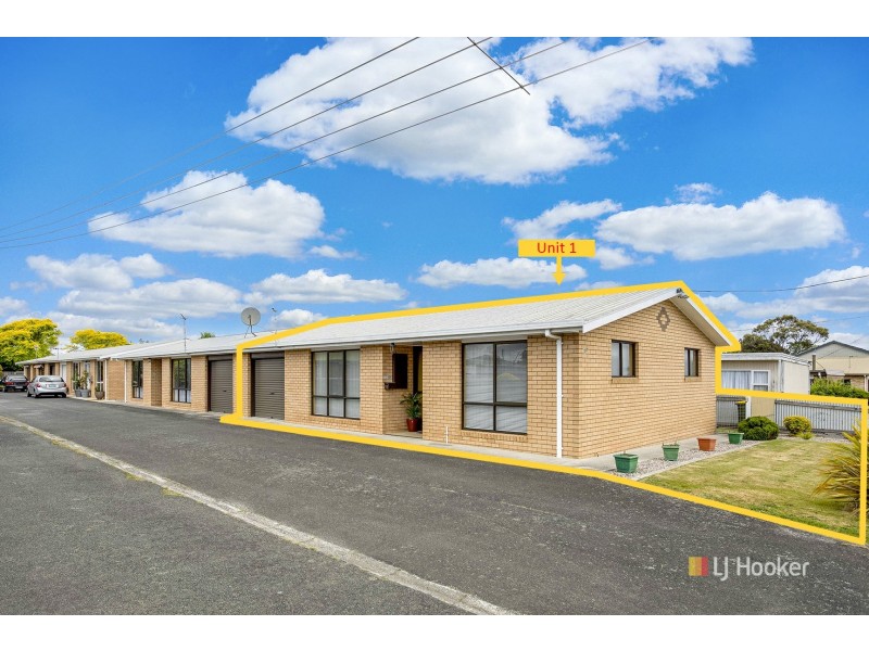 1 16B West Jenner Street, Wynyard TAS 7325