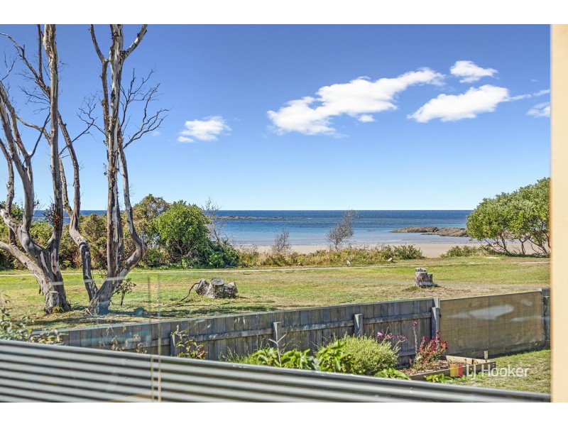 52 Old Bass Highway, Wynyard TAS 7325