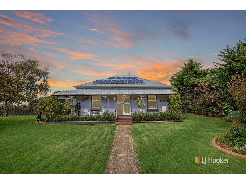 17351 Bass Highway, Boat Harbour TAS 7321