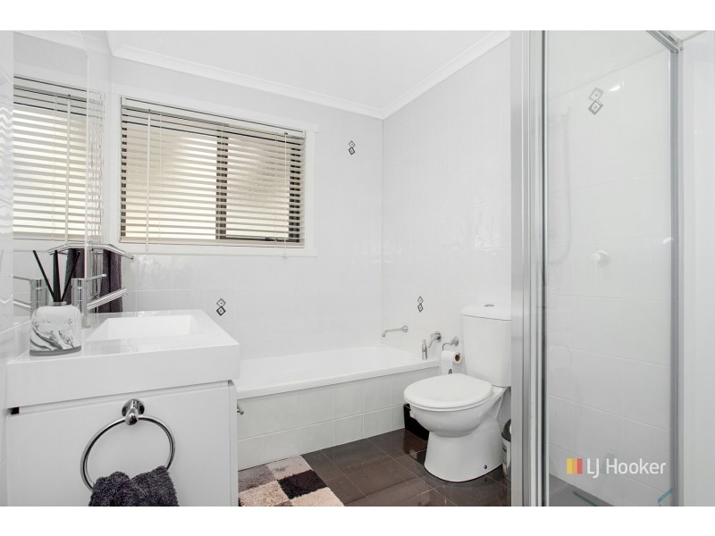 18 Golf Links Road, Wynyard TAS 7325
