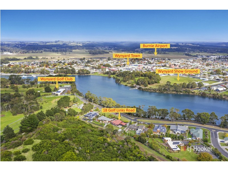18 Golf Links Road, Wynyard TAS 7325