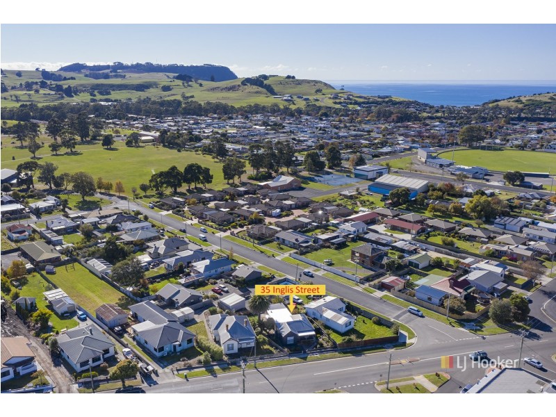 35 Inglis Street, Wynyard TAS 7325