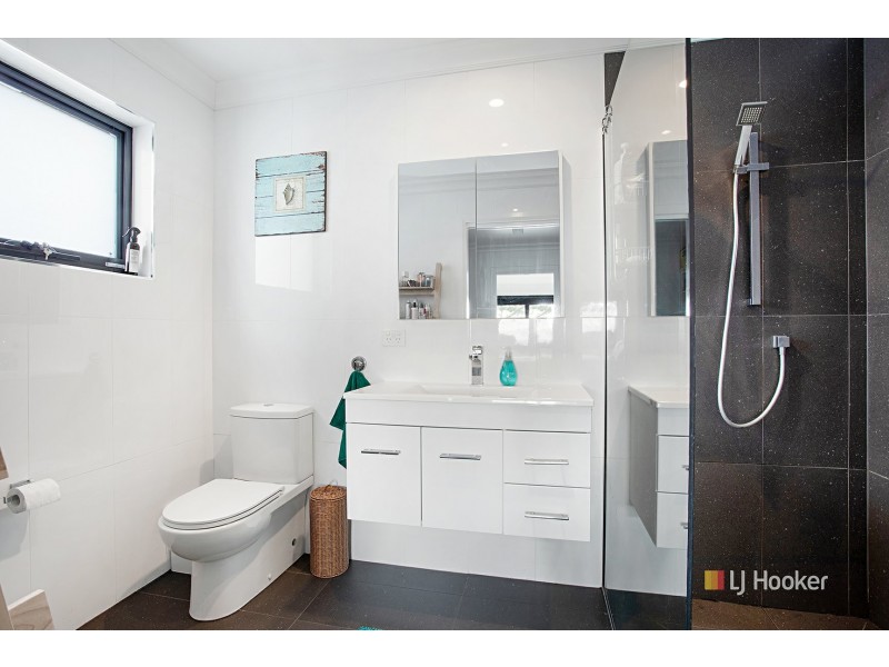 64 Old Bass Highway, Wynyard TAS 7325