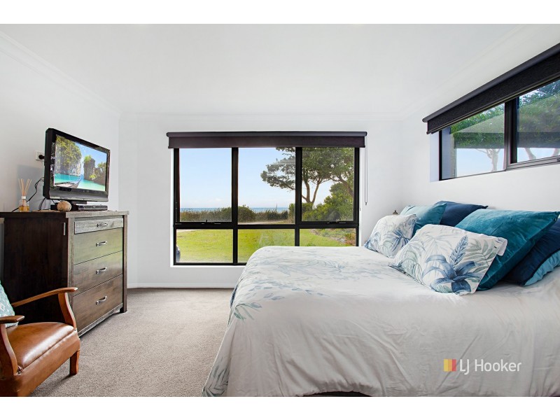 64 Old Bass Highway, Wynyard TAS 7325