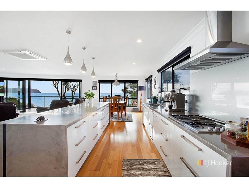 64 Old Bass Highway, Wynyard TAS 7325