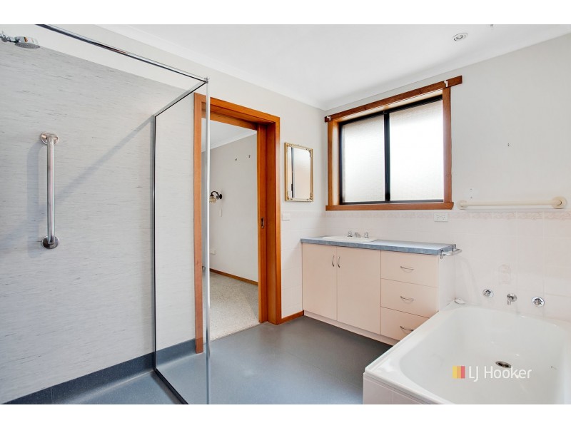 10 Cotton Street, Wynyard TAS 7325