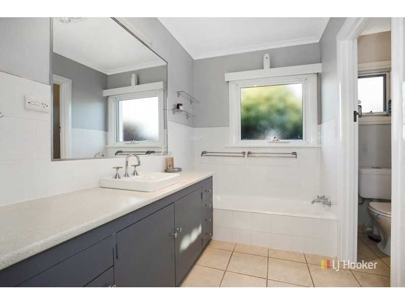 2 Bridge Street, Wynyard TAS 7325