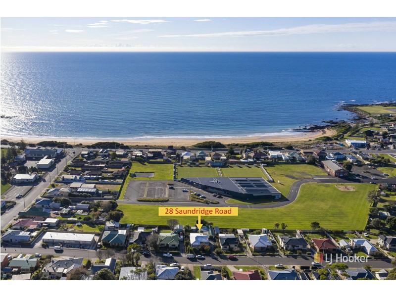 28 Saundridge Road, Cooee TAS 7320