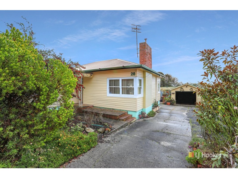 28 Saundridge Road, Cooee TAS 7320